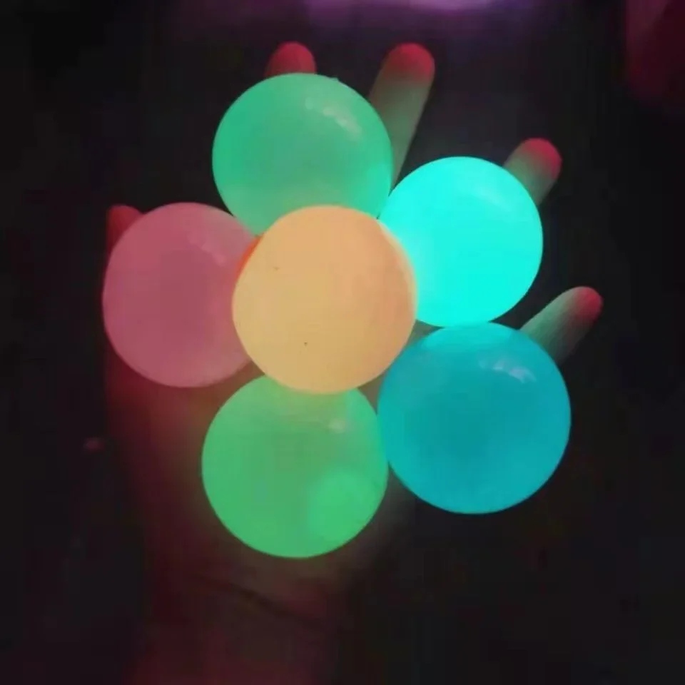 Sticky Play Balls – Endless Fun! - Image 4